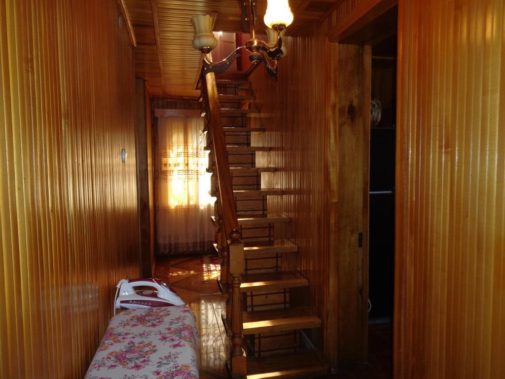 Guest House Levan II Dadiani ズグジジ エクステリア 写真