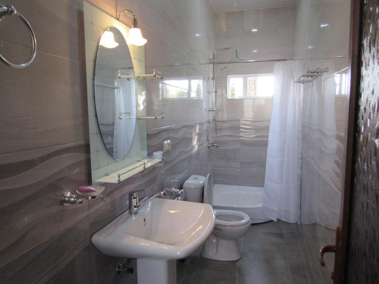 Guest House Levan II Dadiani ズグジジ エクステリア 写真